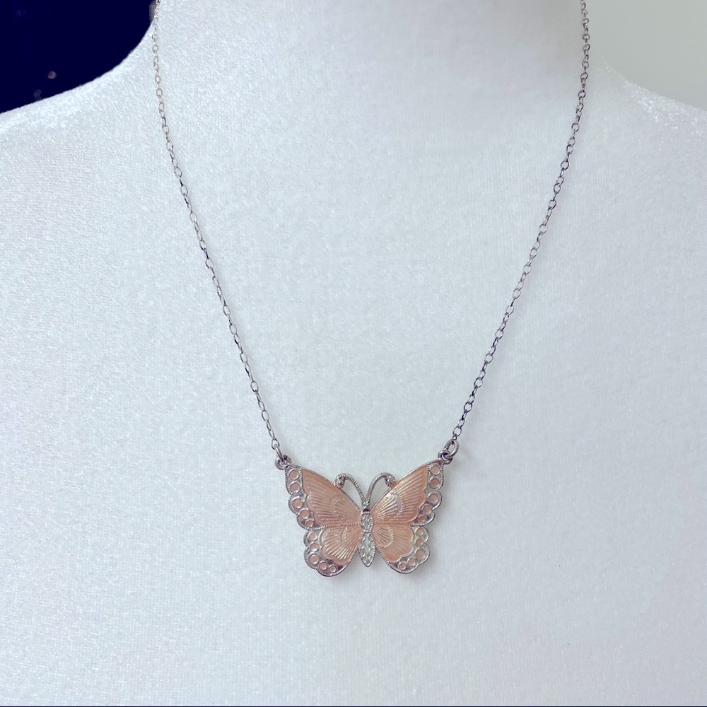 Stella and Dot Butterfly Necklace Peachy/Pink